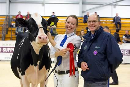 Paragon Vet group sponsor Bruce Richards with winner class 5 JJ and GE Eastham